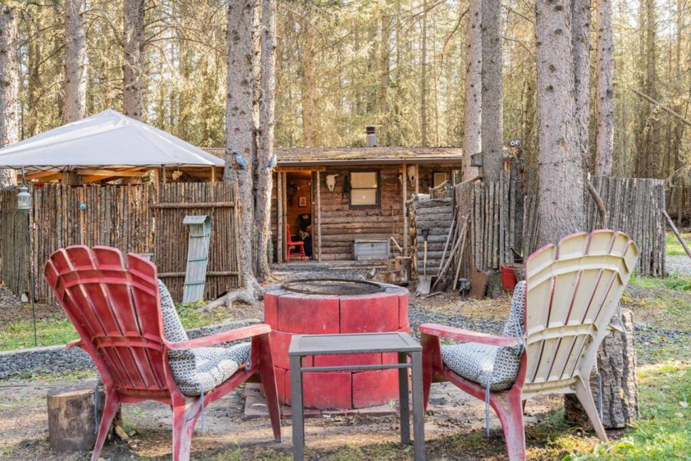 Rustic Cozy Cabin With Hot Tub Bragg Creek Esterno foto