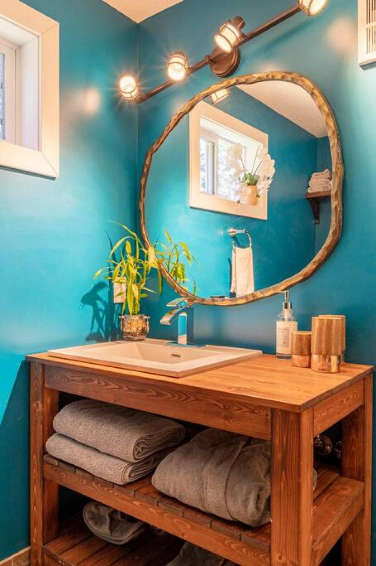 Rustic Cozy Cabin With Hot Tub Bragg Creek Esterno foto